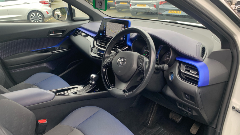 Toyota C-HR 1.8 Hybrid Dynamic 5dr CVT Hybrid Hatchback